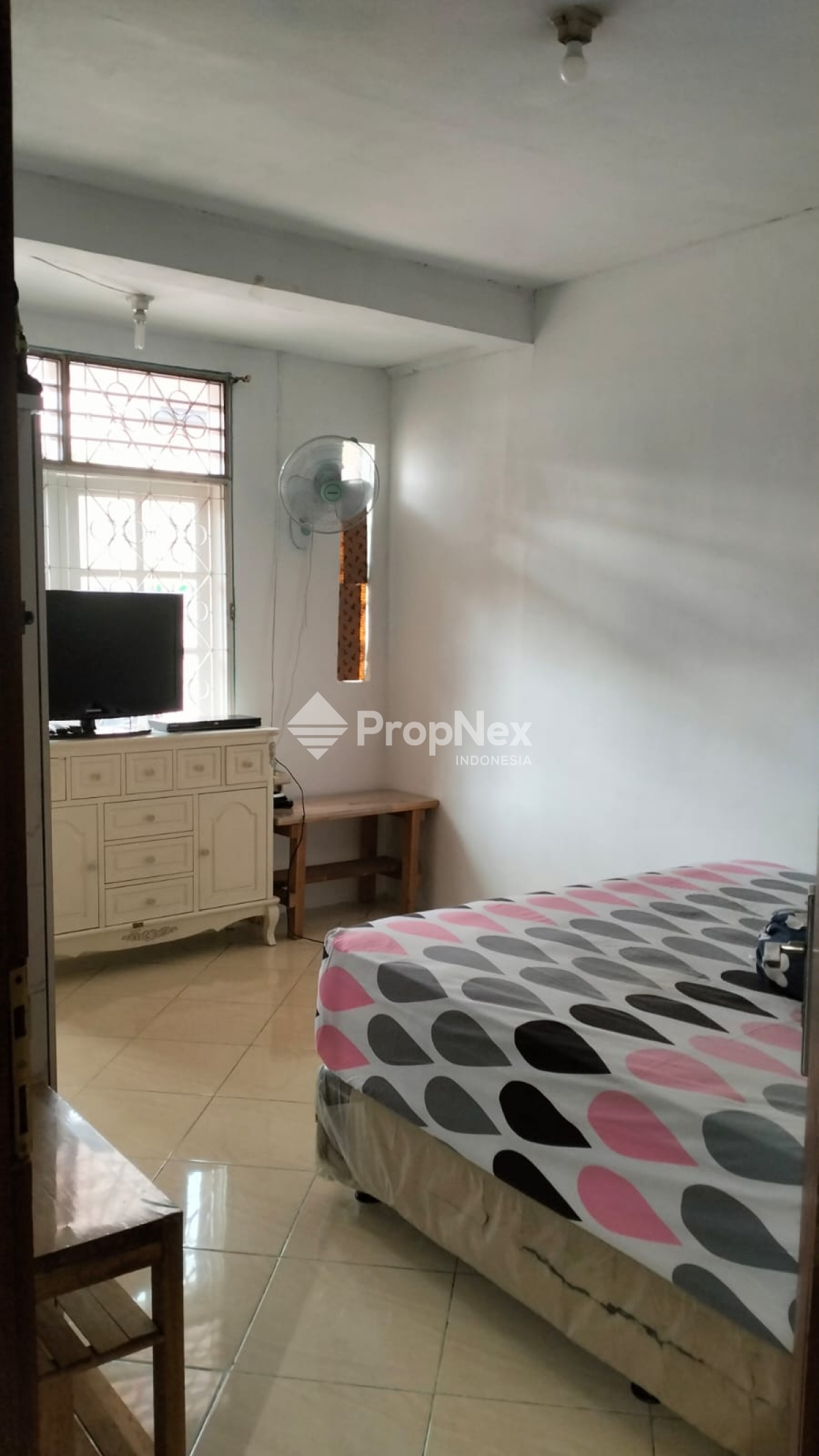Rumah Minimalis Darmo Harapan Indah (NAT) — foto 8